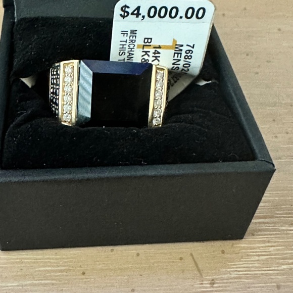 Men’s Size 9 Black Diamond Ring - Picture 6 of 6